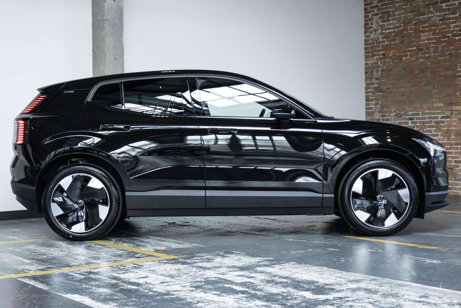 Volvo EX30 Single Motor Plus - 2025 - Joinsteer - #2