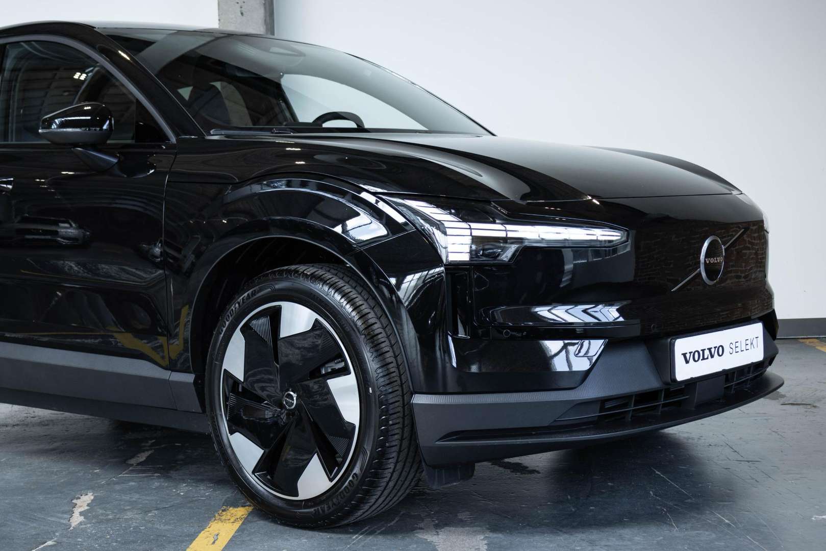 Volvo EX30 Single Motor Plus - 2025 - Joinsteer - #3