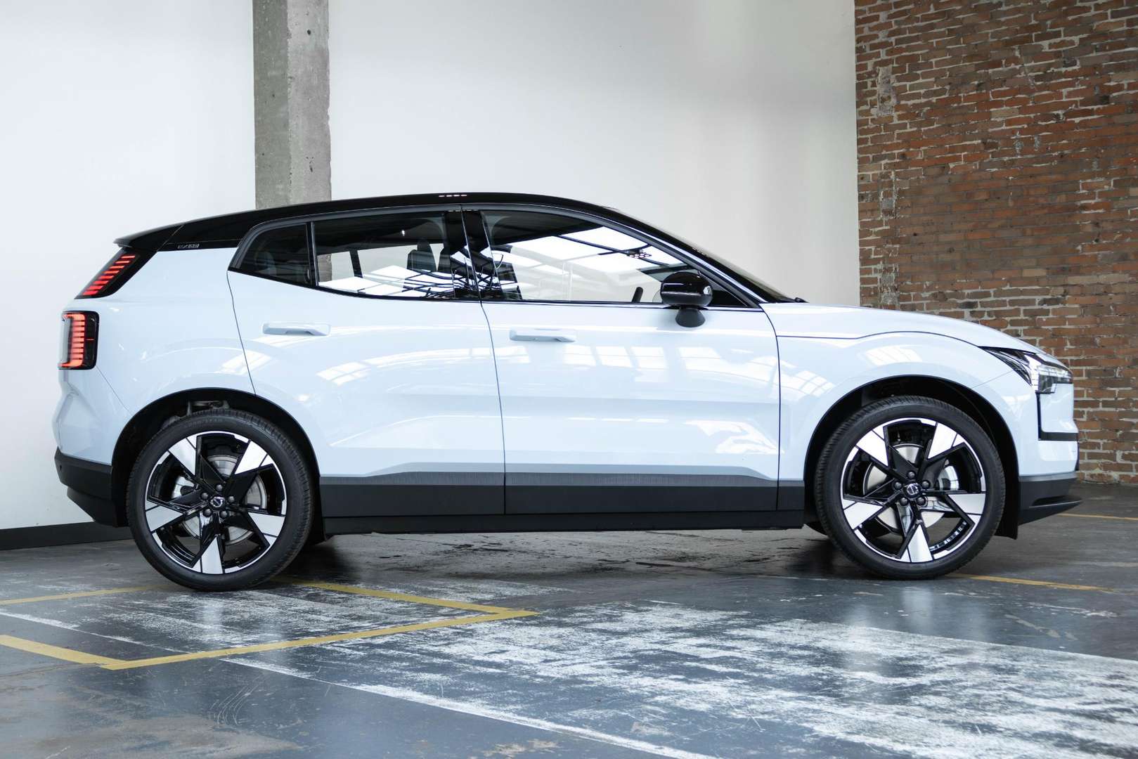 Volvo EX30 Single Motor Plus - 2025 - Joinsteer - #2