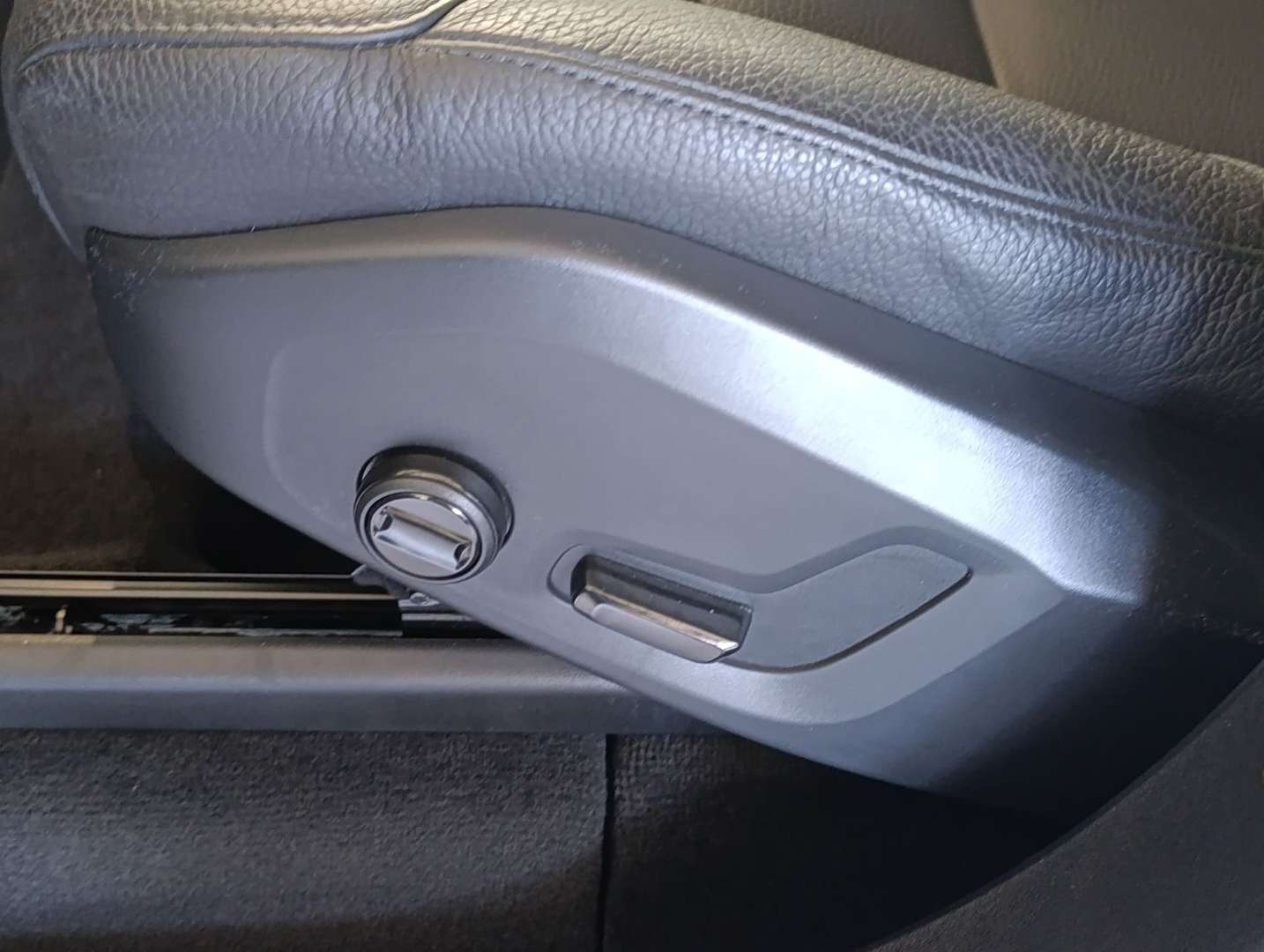 Volvo XC90 B5 Core - 2023 - Joinsteer - #11