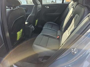 Volvo C40 Recharge Ultimate — photo 13