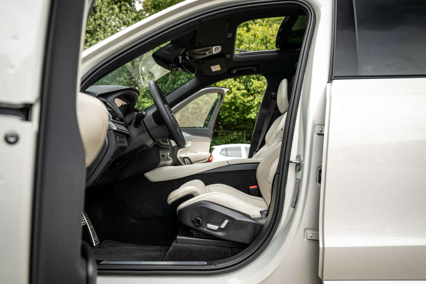 Volvo XC90 T8 R-Design - 2022 - Joinsteer - #9