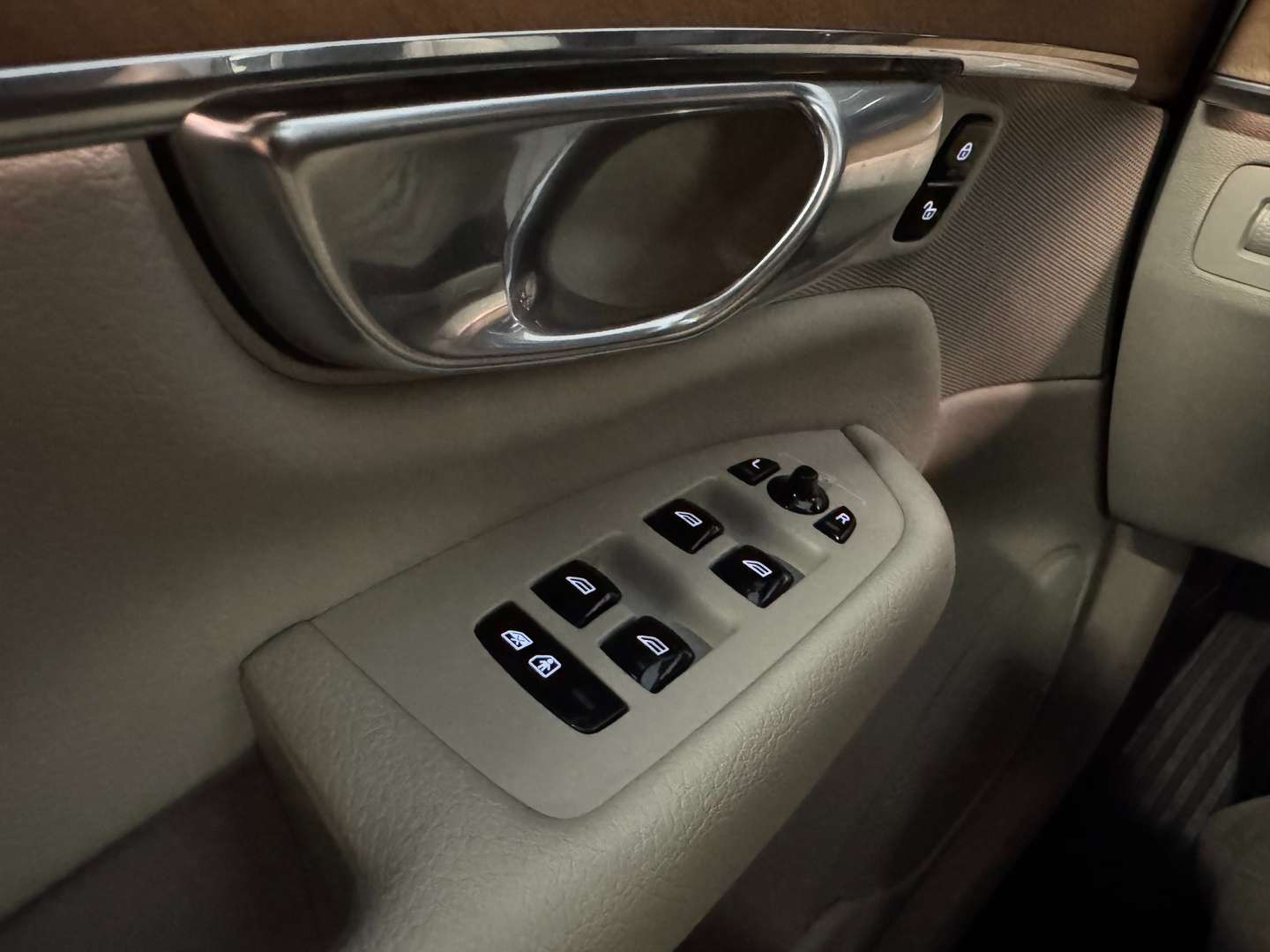 Volvo XC90 B5 Momentum - 2022 - Joinsteer - #18