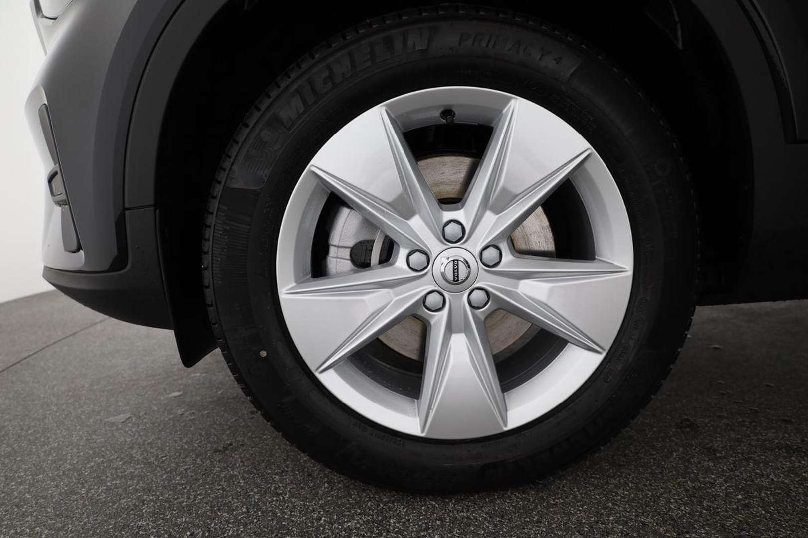 Volvo XC40 B3 Core - 2025 - Joinsteer - #6