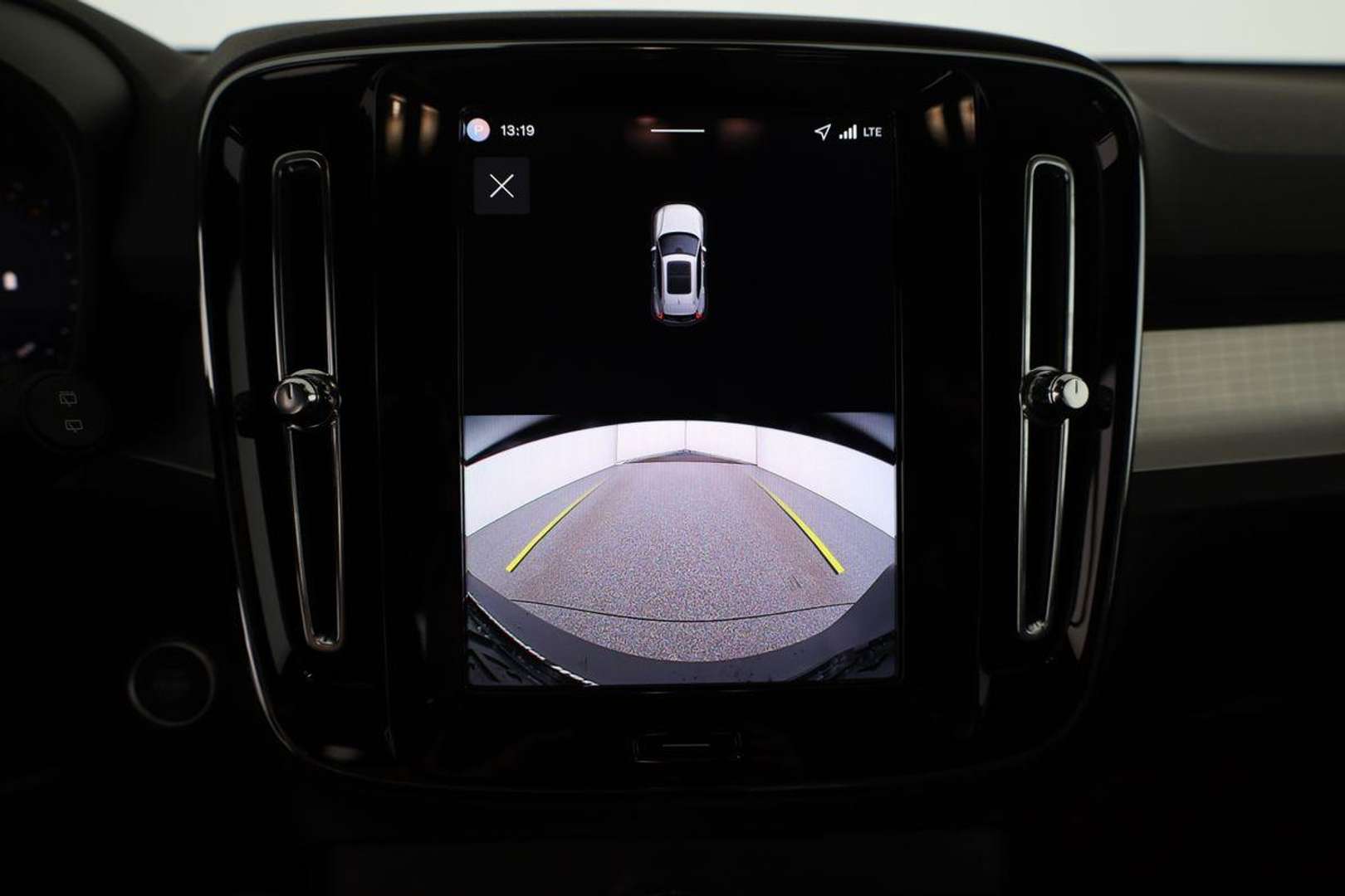 Volvo XC40 B3 Core - 2025 - Joinsteer - #8