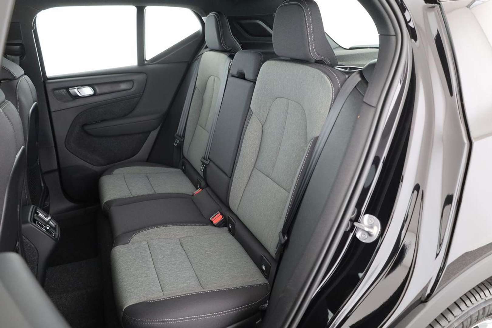 Volvo XC40 B3 Core - 2025 - Joinsteer - #13