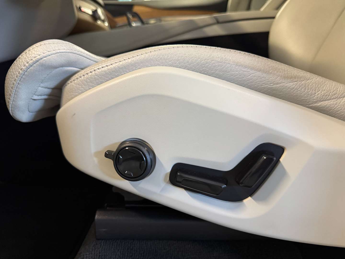 Volvo XC90 B5 Momentum - 2022 - Joinsteer - #32