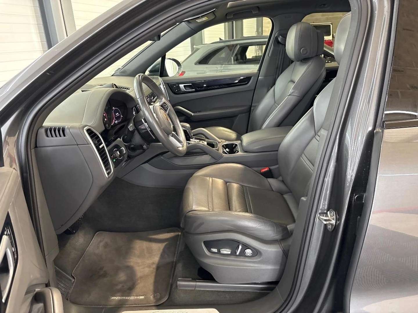 Porsche Cayenne III Turbo Platinum Edition - 2021 - Joinsteer - #8