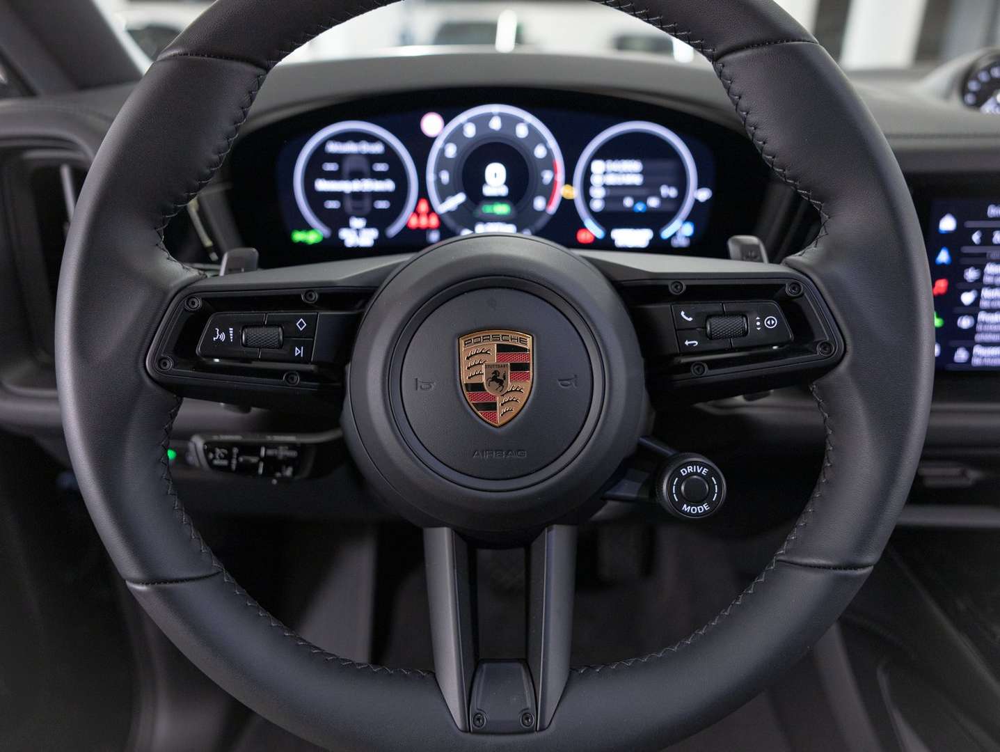 Porsche Cayenne III E-Hybrid Black Edition - 2026 - Joinsteer - #8