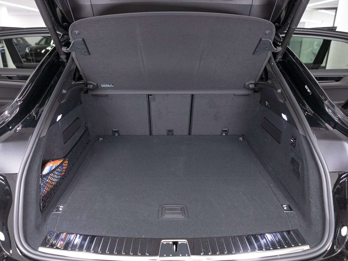 Porsche Cayenne III E-Hybrid Black Edition - 2026 - Joinsteer - #39