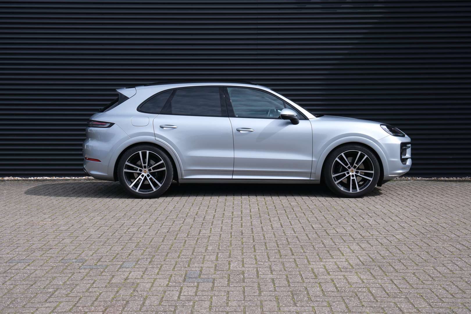 Porsche Cayenne III E-Hybrid - 2023 - Joinsteer - #5