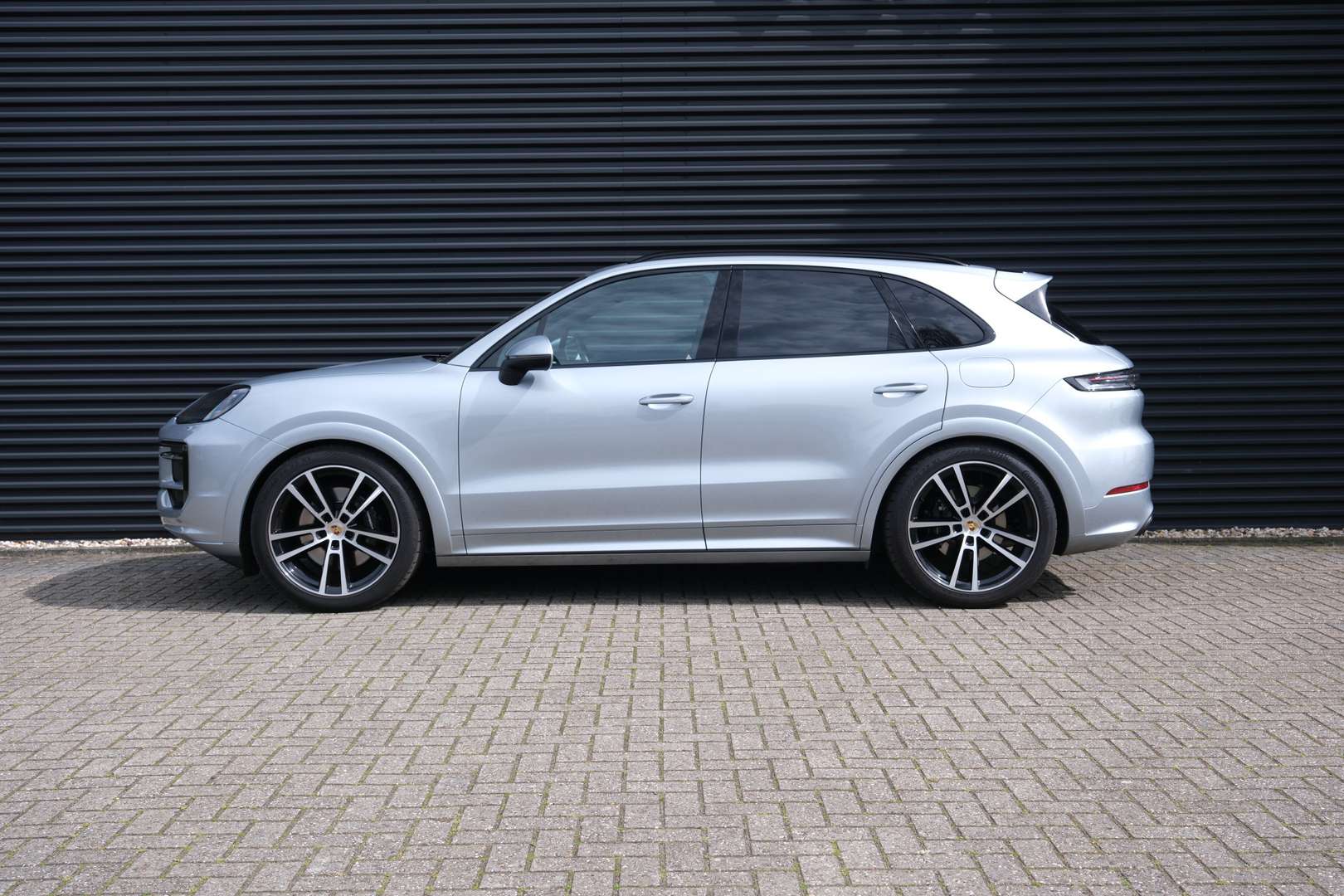 Porsche Cayenne III E-Hybrid - 2023 - Joinsteer - #8