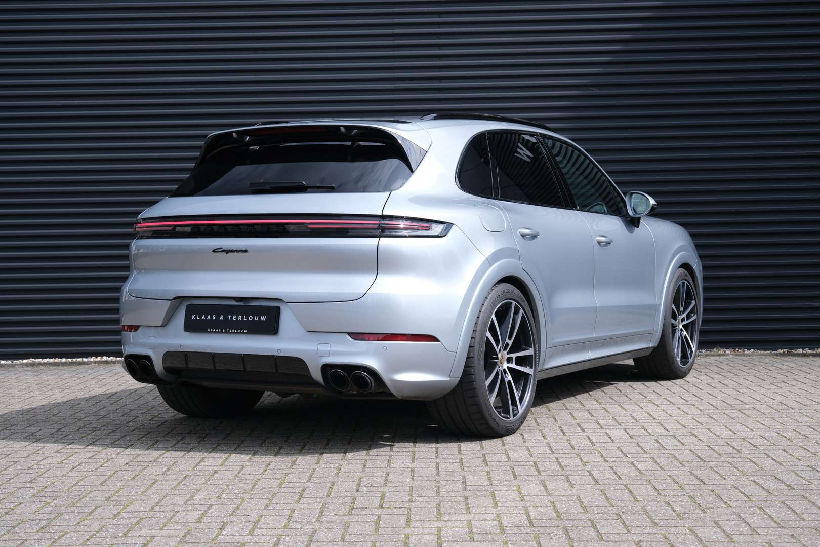 Porsche Cayenne III E-Hybrid - 2023 - Joinsteer - #9