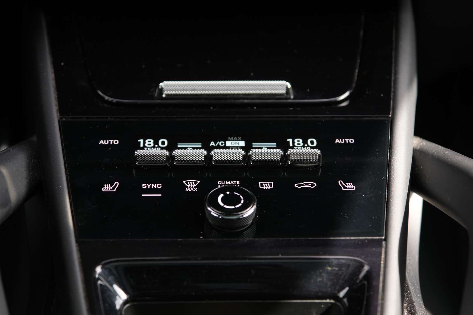 Porsche Cayenne III E-Hybrid - 2023 - Joinsteer - #35