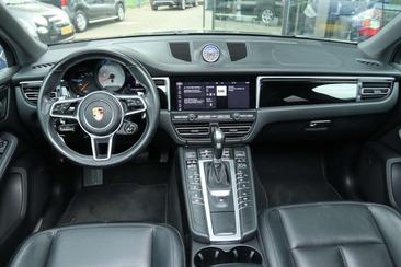 Porsche Macan S — photo 3