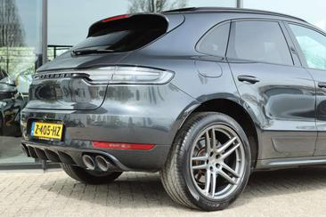 Porsche Macan S — photo 10
