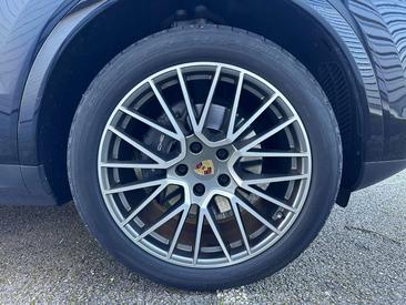 Porsche Cayenne III E-Hybrid Platinum Edition — photo 13