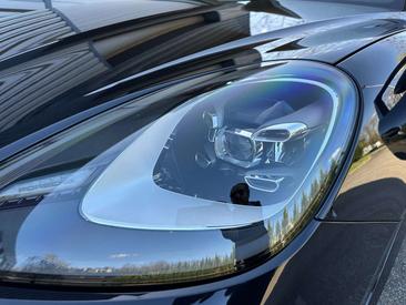 Porsche Cayenne III E-Hybrid Platinum Edition — photo 16