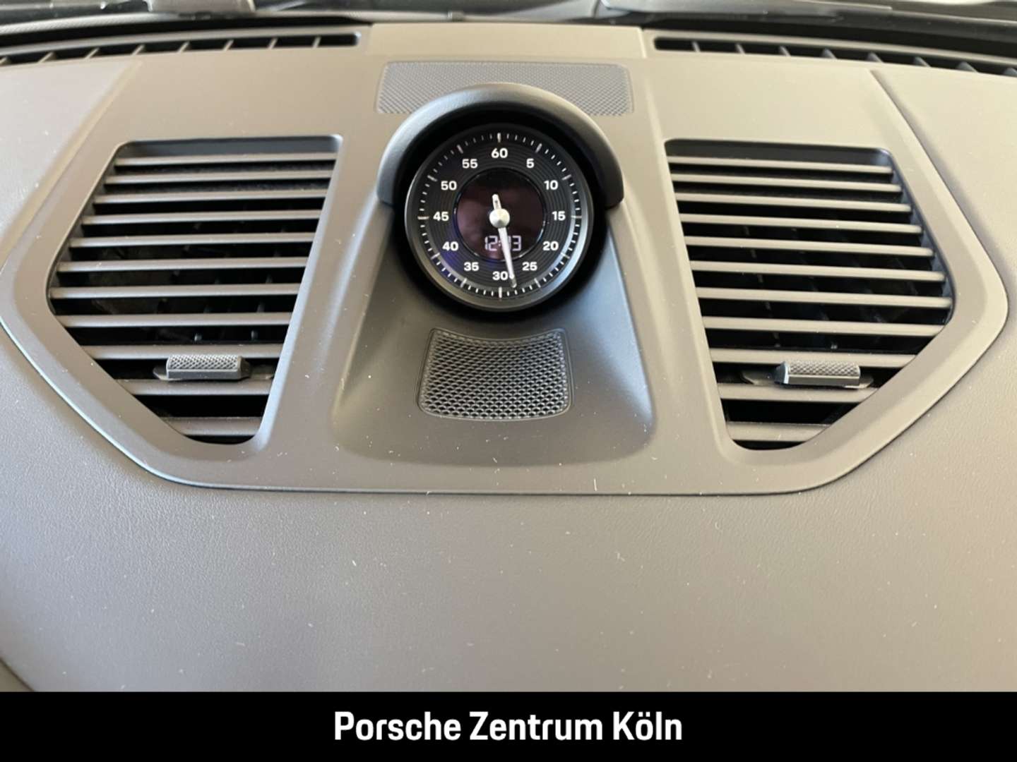 Porsche 992 I Carrera 4 - 2024 - Joinsteer - #27