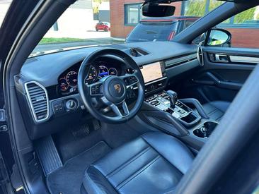 Porsche Cayenne III E-Hybrid Platinum Edition — photo 21