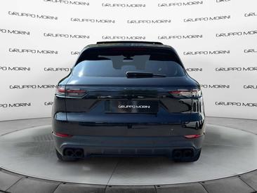 Porsche Cayenne III E-Hybrid — photo 4