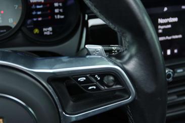 Porsche Macan S — photo 40