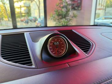 Porsche Macan S — photo 5