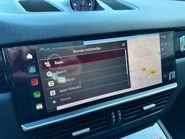 Porsche Cayenne III E-Hybrid Platinum Edition — photo 38