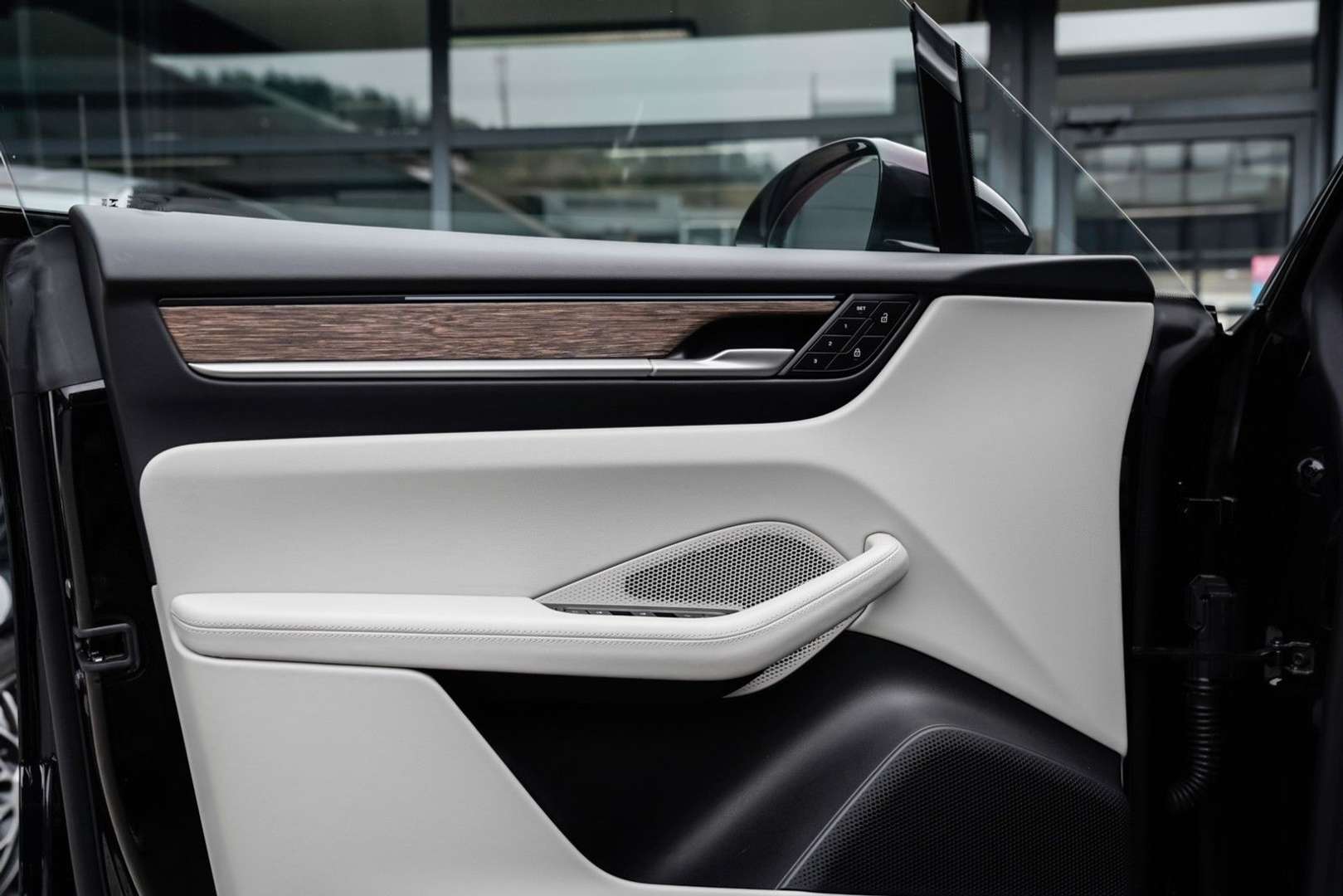 Porsche Macan Electrique Base - 2025 - Joinsteer - #10
