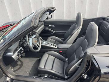 Porsche 991 II — photo 11