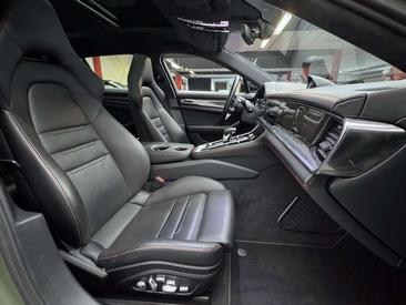 Porsche Panamera II GTS — photo 15
