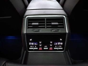 Porsche Panamera II GTS — photo 20