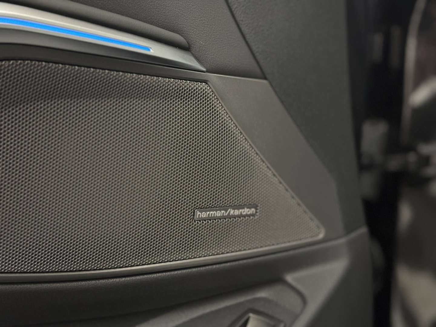 BMW M3 Competition M XDrive - 2025 - Joinsteer - #18