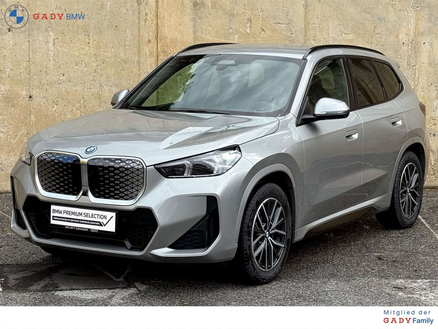 BMW IX1 EDrive20 - 2025 - Joinsteer - #1