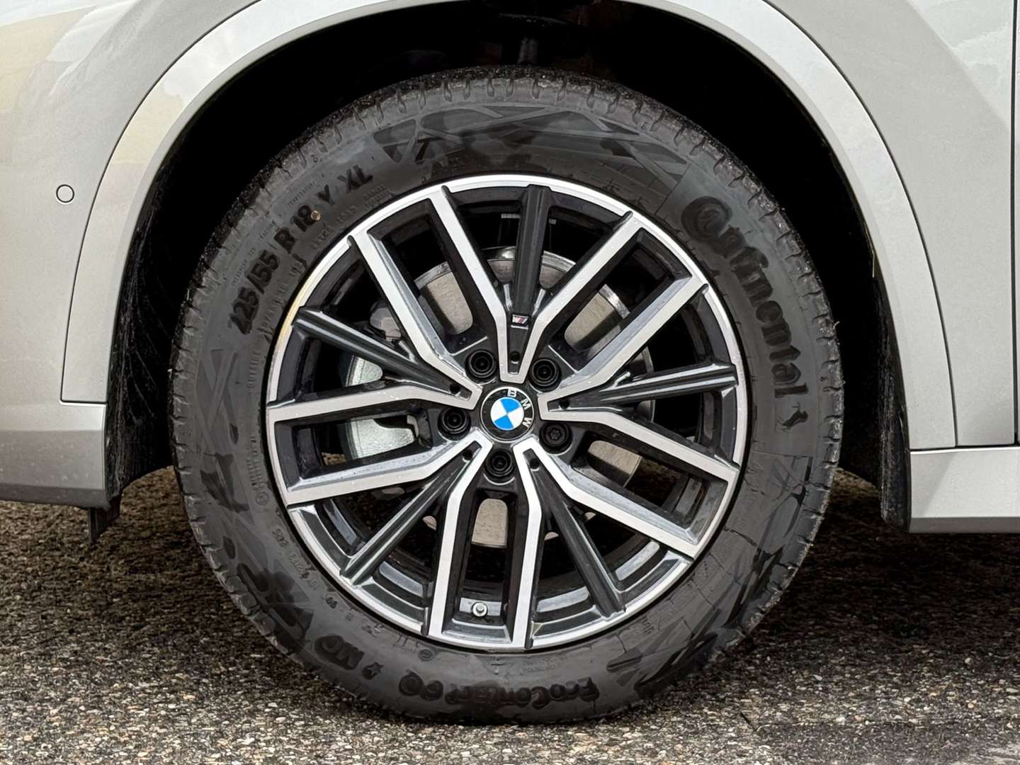BMW IX1 EDrive20 - 2025 - Joinsteer - #7