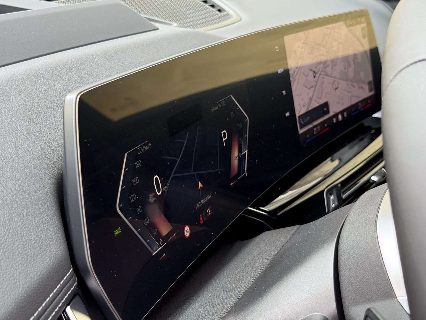 BMW IX1 EDrive20 - 2025 - Joinsteer - #10