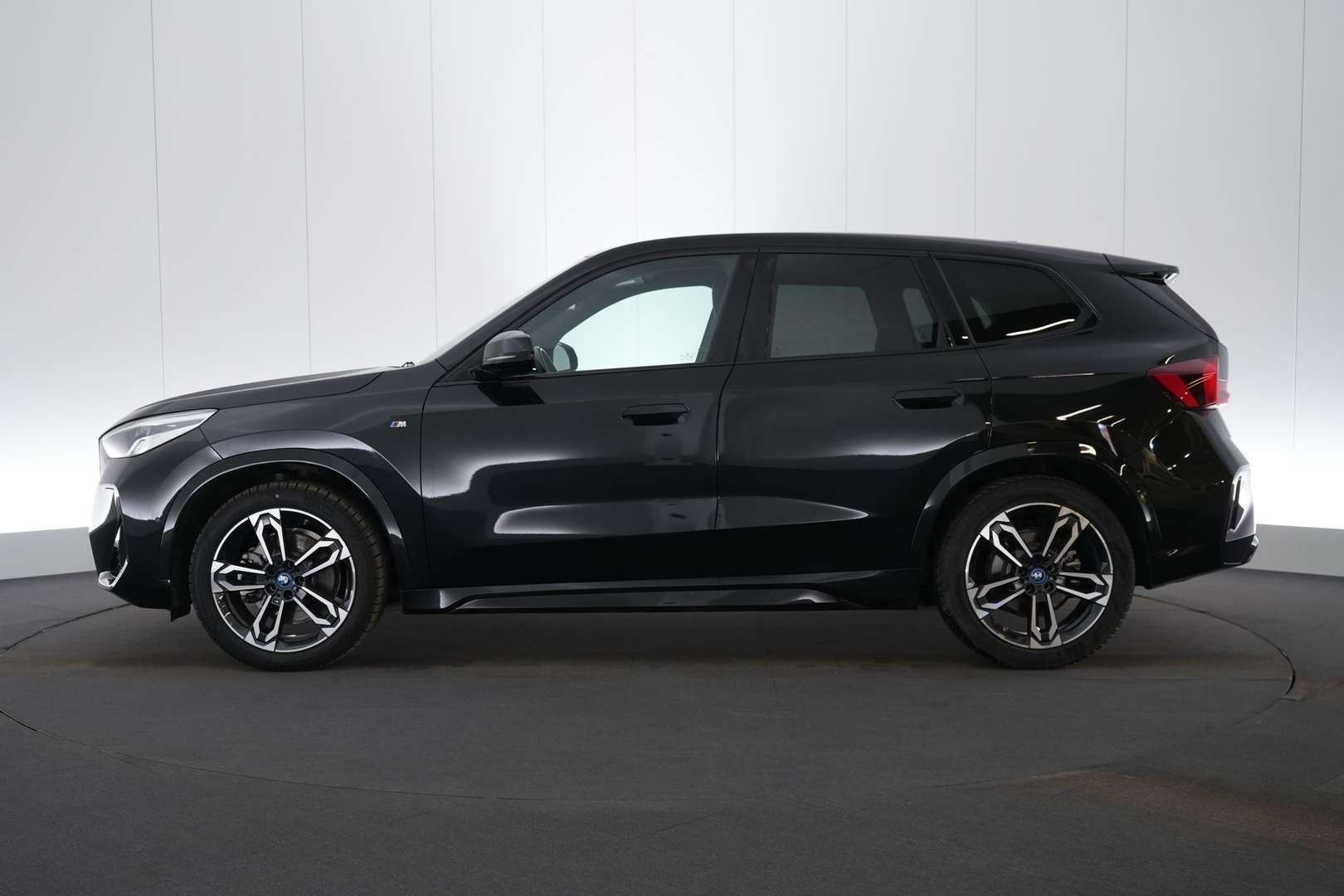 BMW IX1 M-Sport XDrive30 - 2023 - Joinsteer - #3