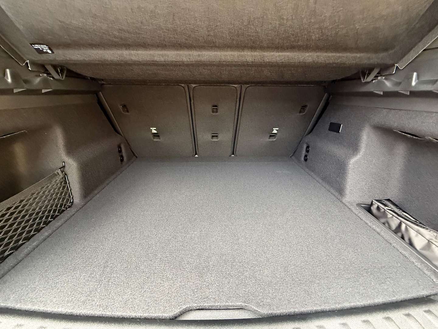 BMW IX1 EDrive20 - 2025 - Joinsteer - #33
