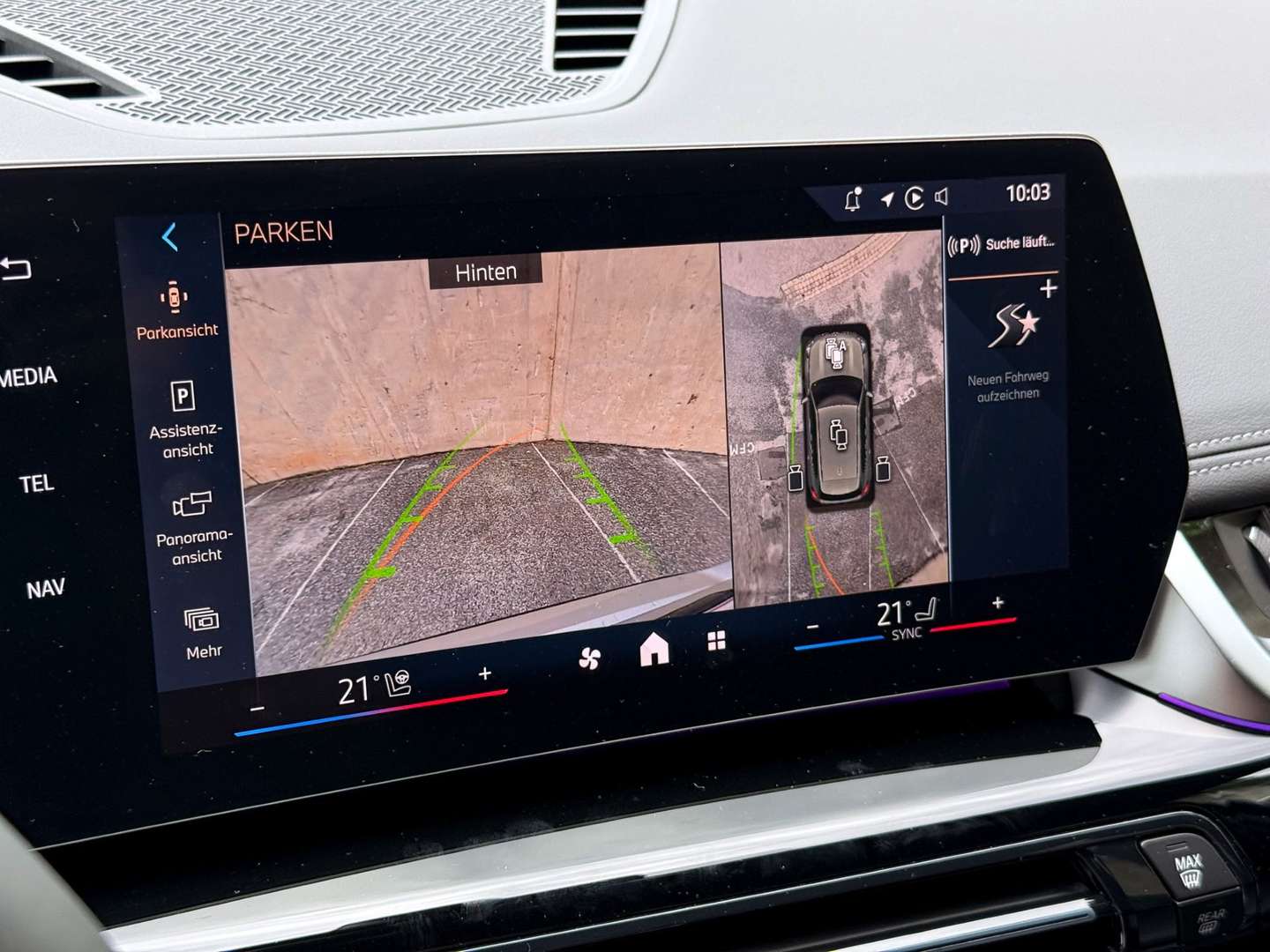 BMW IX1 EDrive20 - 2025 - Joinsteer - #37