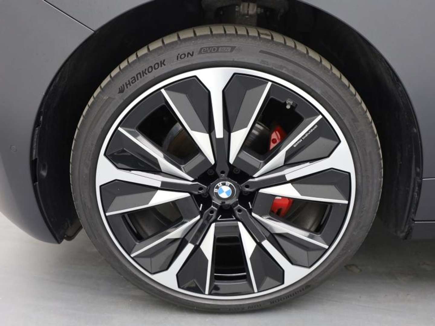 BMW IX M70 Individual - 2025 - Joinsteer - #7
