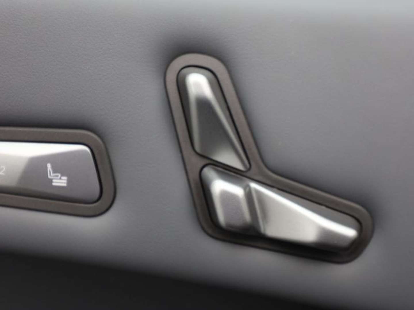 BMW IX M70 Individual - 2025 - Joinsteer - #15
