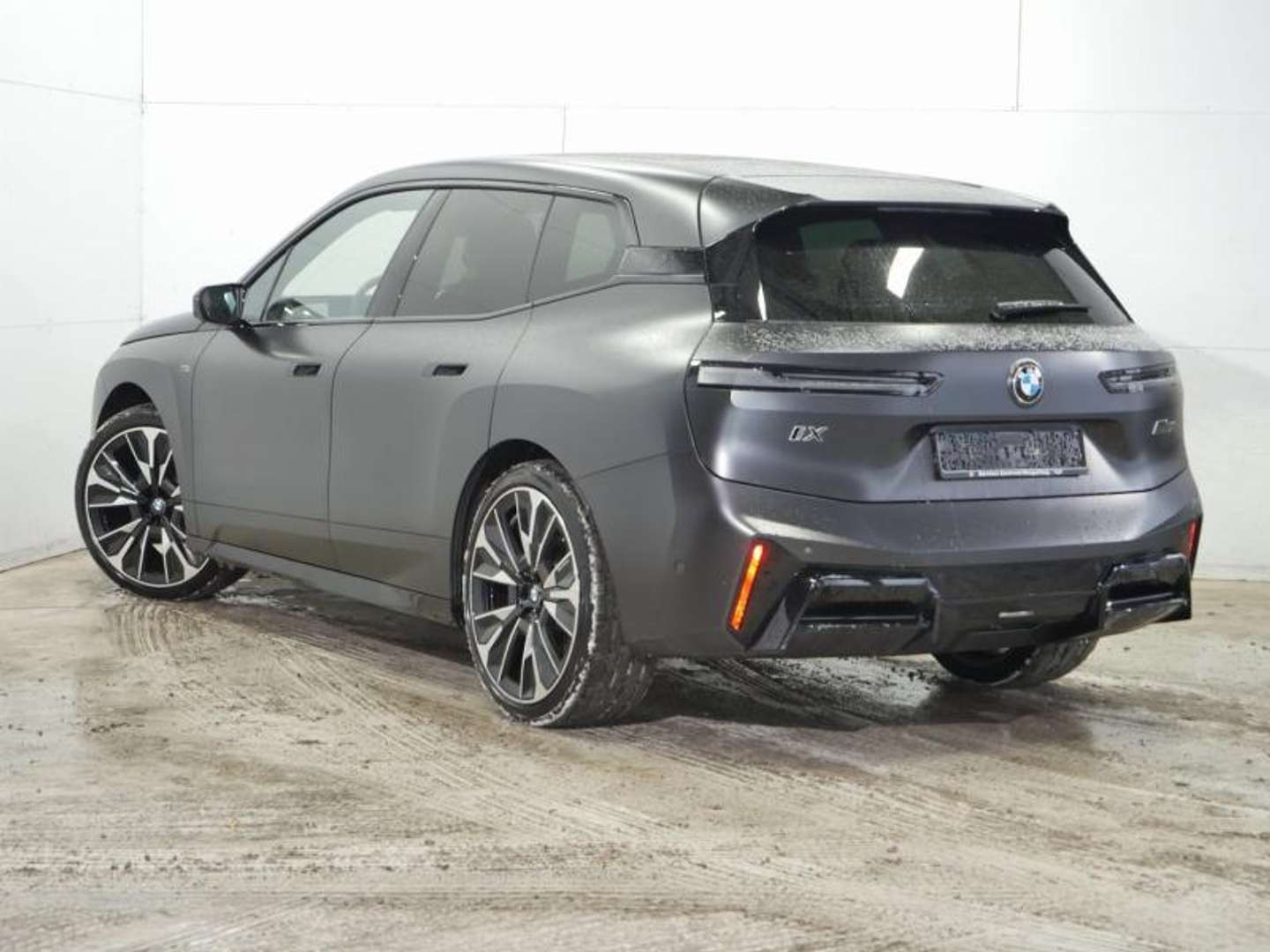 BMW IX M70 Individual - 2025 - Joinsteer - #24