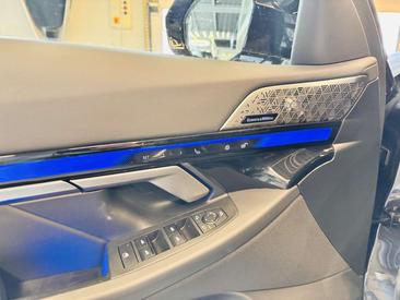 BMW M5 — photo 15