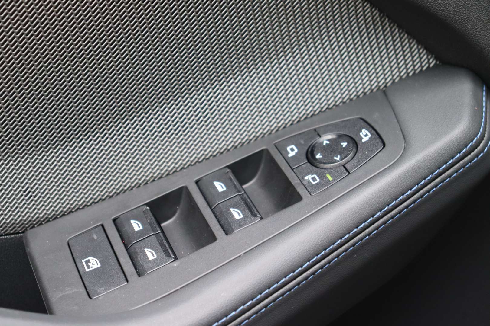 BMW Série 1 M Sport 120i - 2025 - Joinsteer - #14