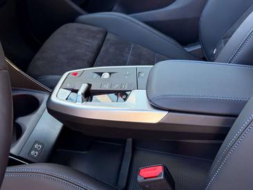 BMW 218 D Active Tourer — photo 16