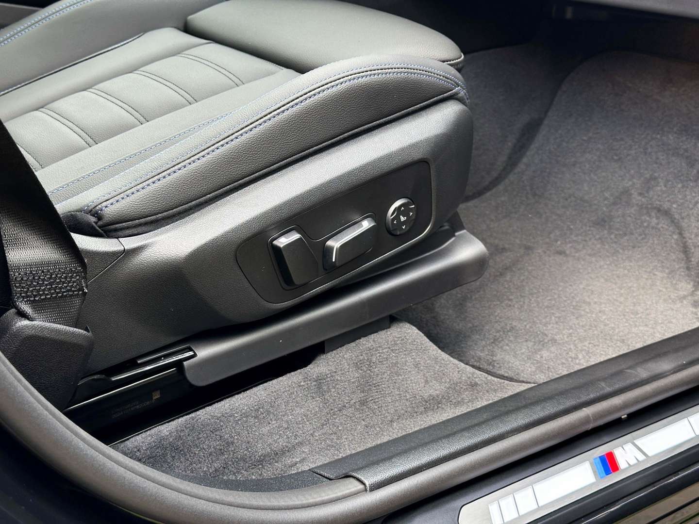 BMW iX3 M Sport - 2026 - Joinsteer - #22
