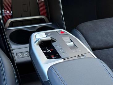 BMW 218 D Active Tourer — photo 28
