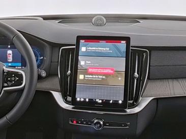 Volvo XC90 T8 — photo 15