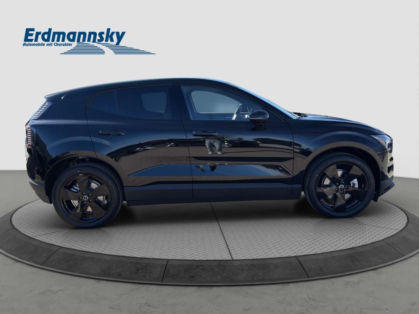 Volvo EX30 Ultra Black Edition Extended Range - 2026 - Joinsteer - #6