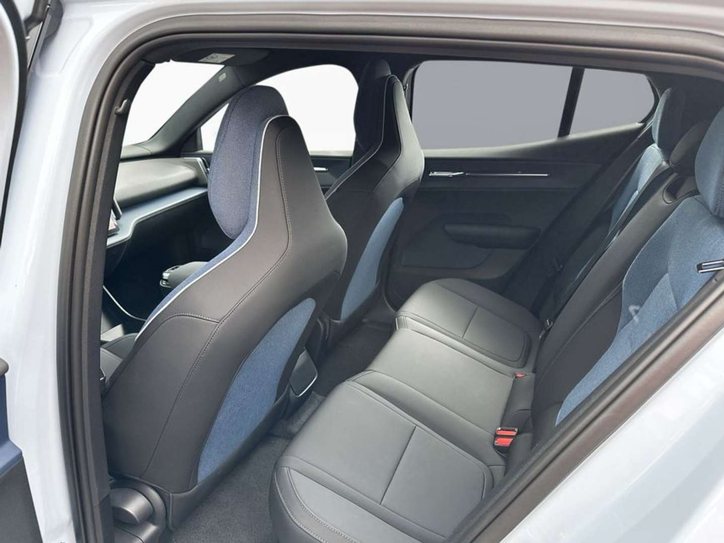 Volvo EX30 Core Extended Range - 2025 - Joinsteer - #7
